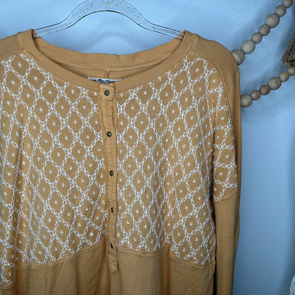 Free People We the Free Free Spirit Henley Top - Picture 2 of 5